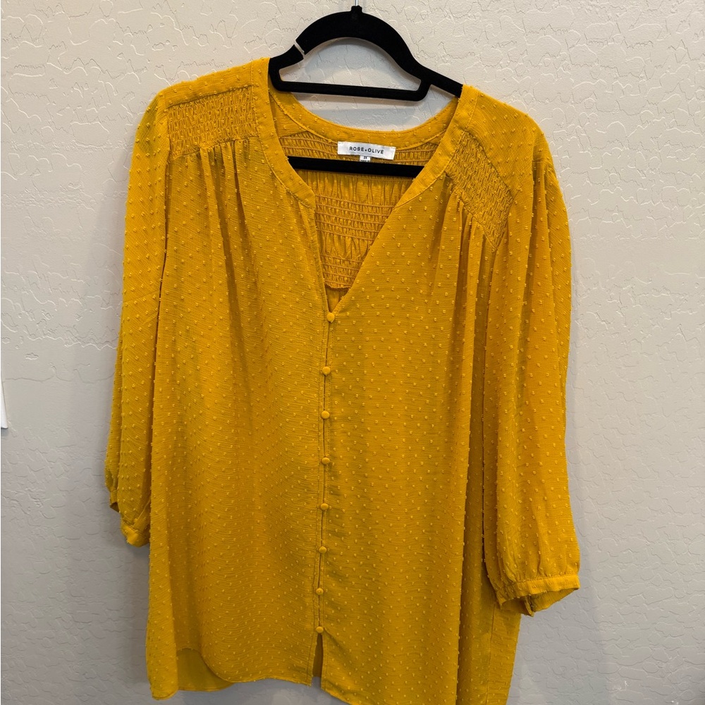 Yellow 3/4 sleeve blouse